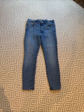 MOTHER The Looker Crop Sz28